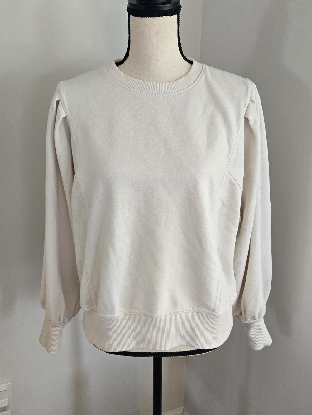 A New day Ivory Cream Sweatshirt Medium